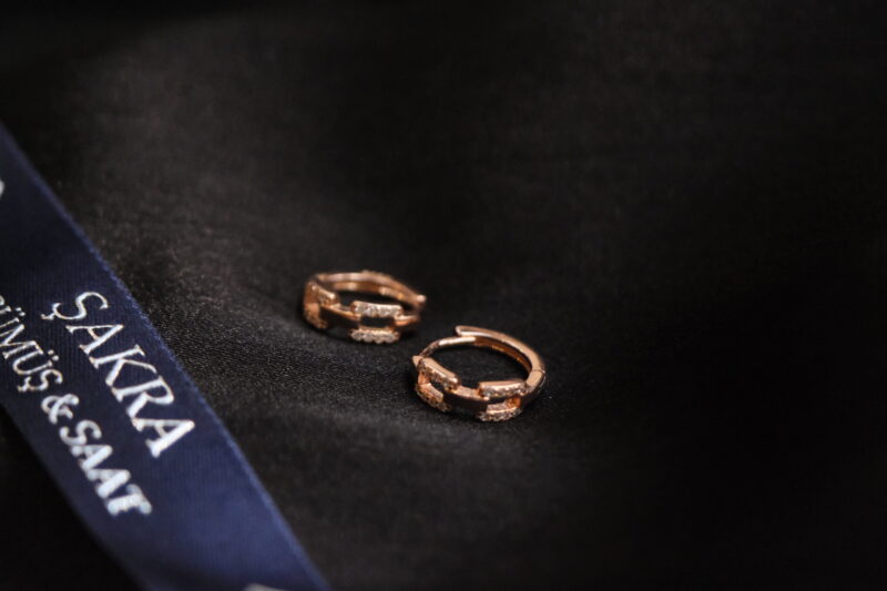 Kadın 925 Ayar Rose Kaplama Gümüş Küpe – 2.3 Gram