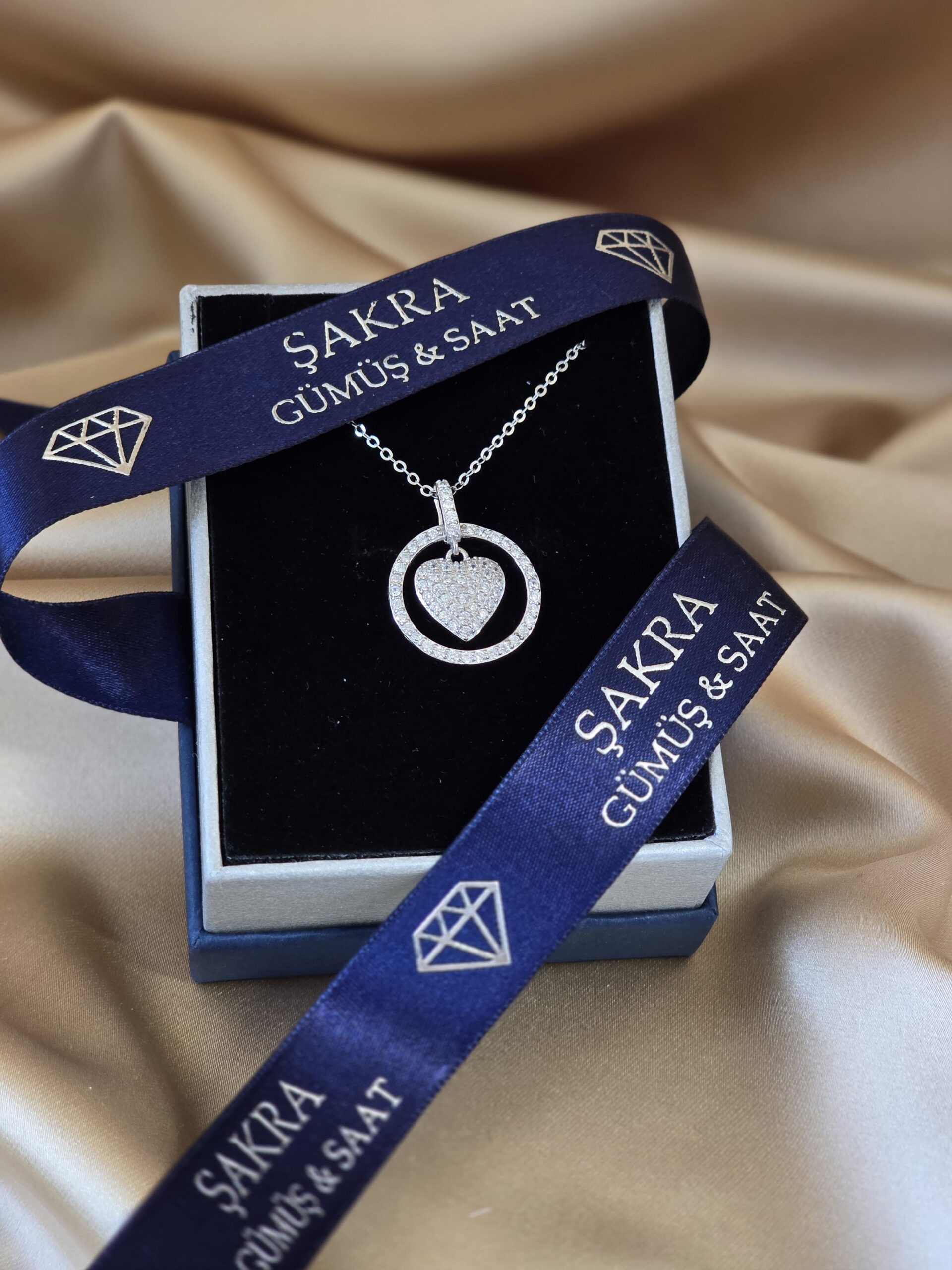 İçi Taşlı Kalp Figürlü 925 Ayar Gümüş Kolye - Görsel 3