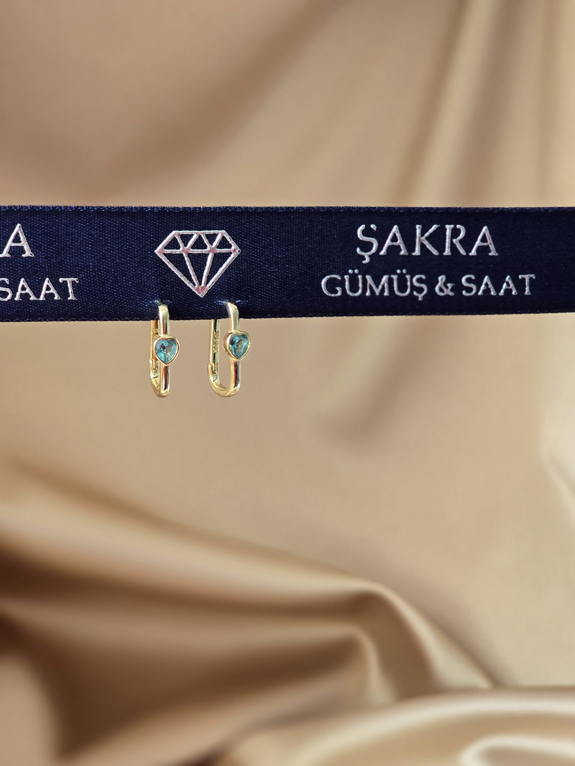 Altın Kaplama Mavi Kalp Taşlı Minimal Halka Gümüş Küpe - Görsel 2