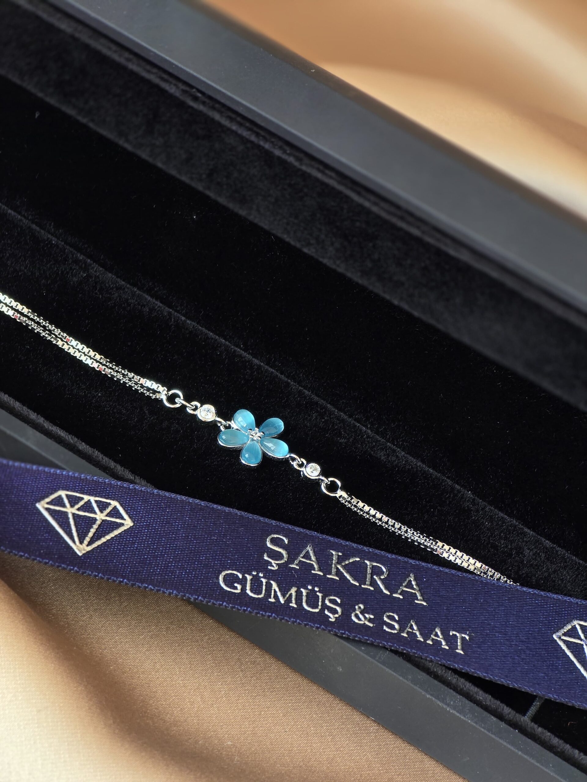 Turkuaz Çiçek Figürlü Zarif Gümüş Bileklik - Görsel 2