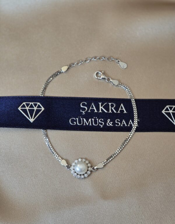 İnci Detaylı Zarif Gümüş Bileklik