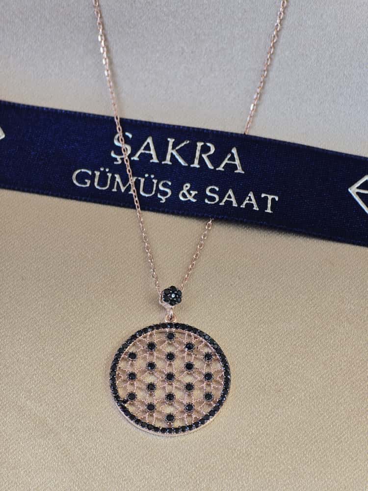 Siyah Taşlı Geometrik Desenli 925 Ayar Gümüş Kolye (Rose)