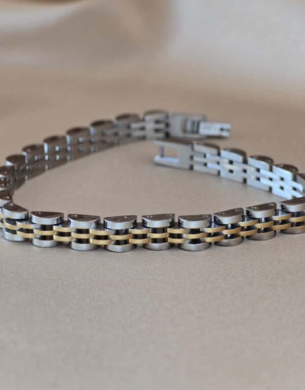 Şakra Gümüş Gold Şerit Detaylı Çelik Link Bileklik