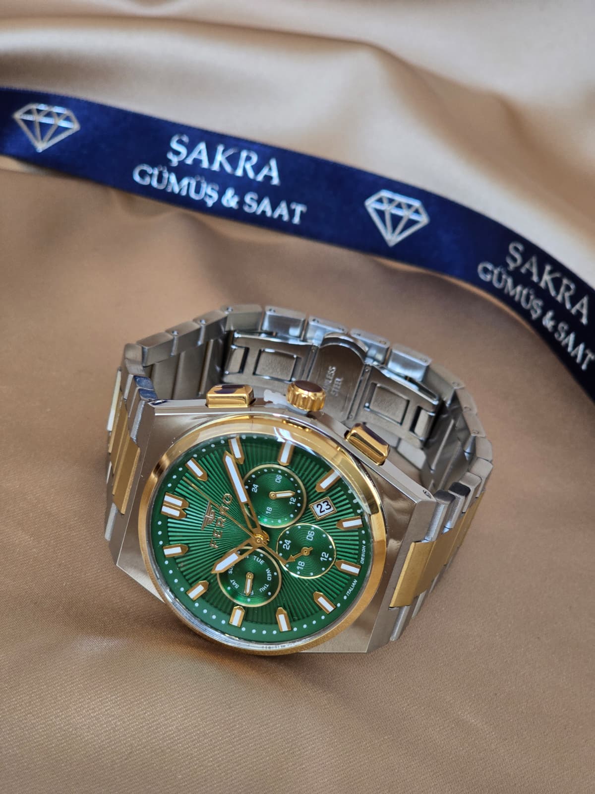 FERRO Green Dial Gold Detail Multifunction Steel Erkek Kol Saati