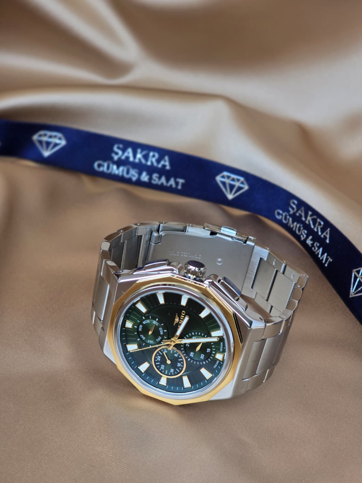 FERRO Gold Detaylı Yeşil Kadran Çelik Erkek Kol Saati